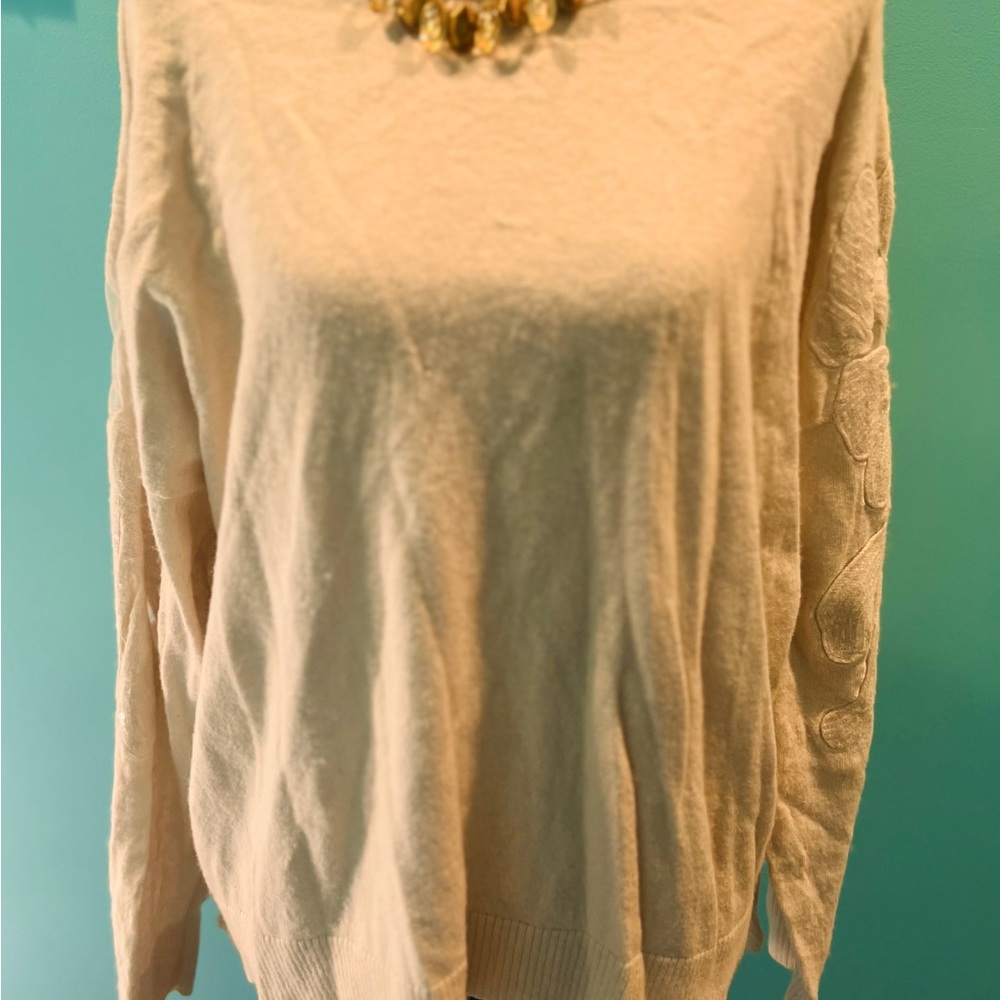 sweater - Picture 2 of 2